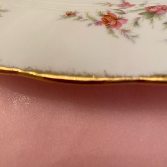 EUC VINTAGE PARAGON VICTORIANA ROSE MEDIUM PLATTER BONE CHINA - Picture 9 of 10